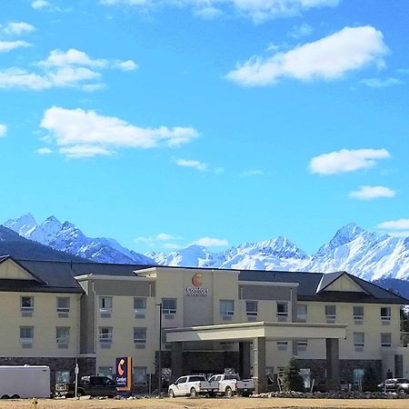 Comfort Inn & Suites Valemount Eksteriør billede