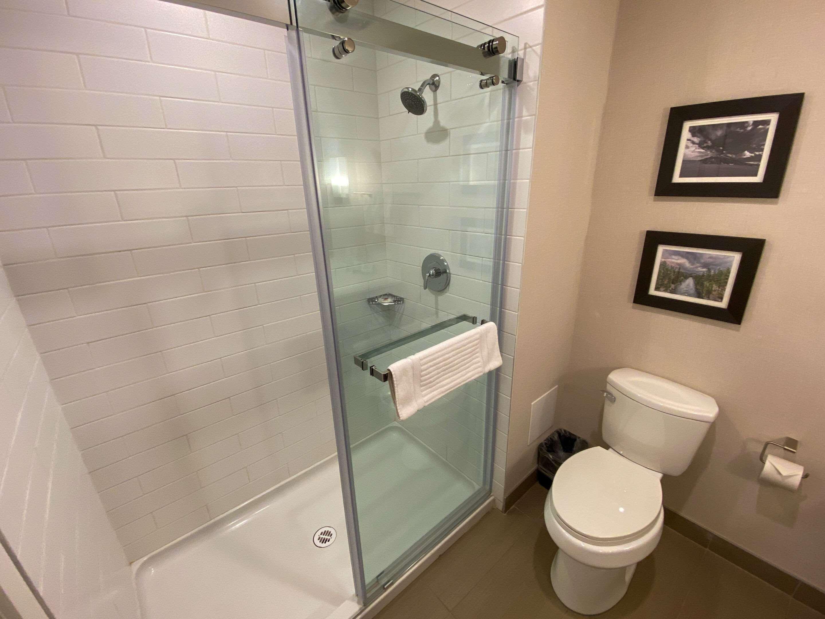 Comfort Inn & Suites Valemount Eksteriør billede