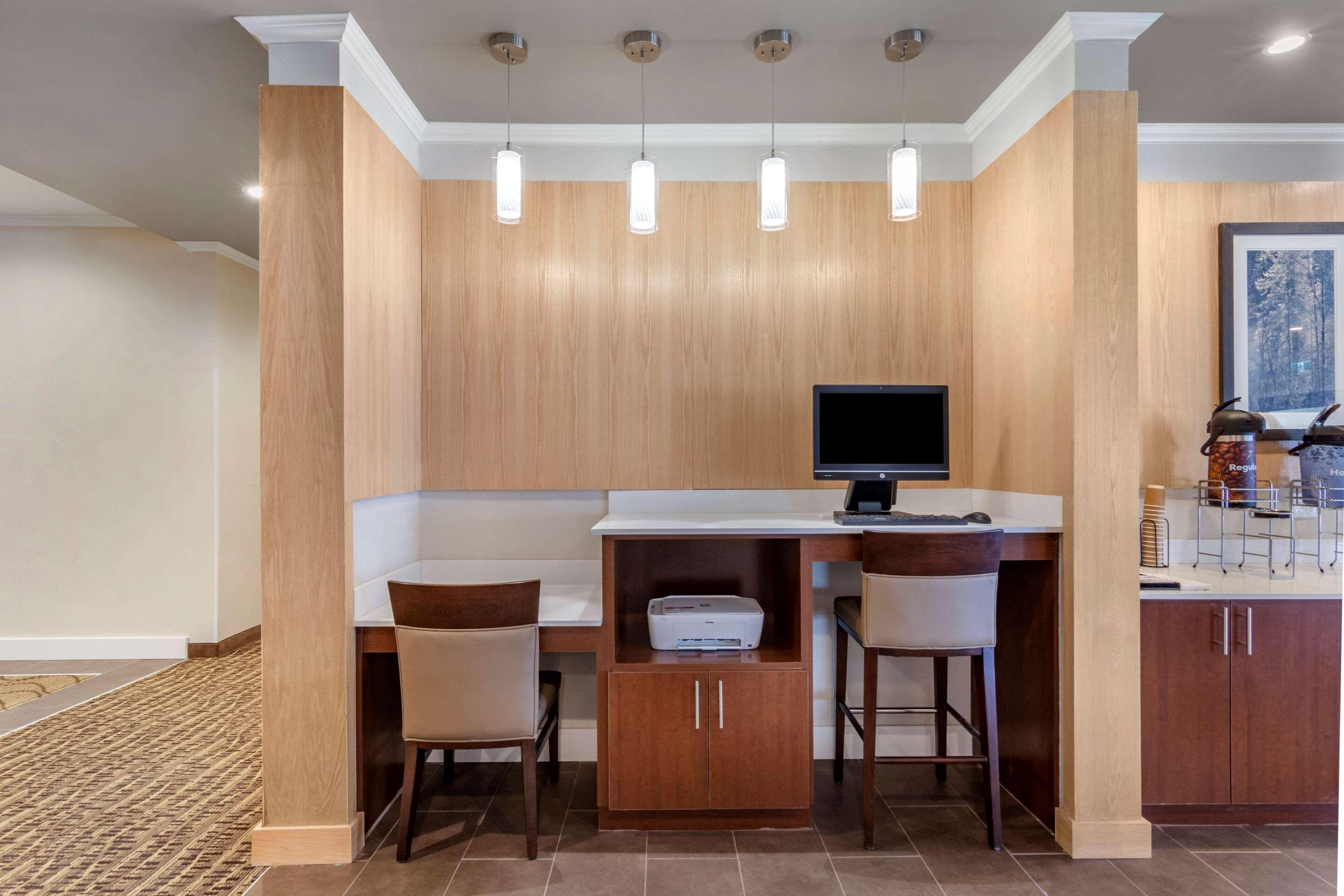 Comfort Inn & Suites Valemount Eksteriør billede
